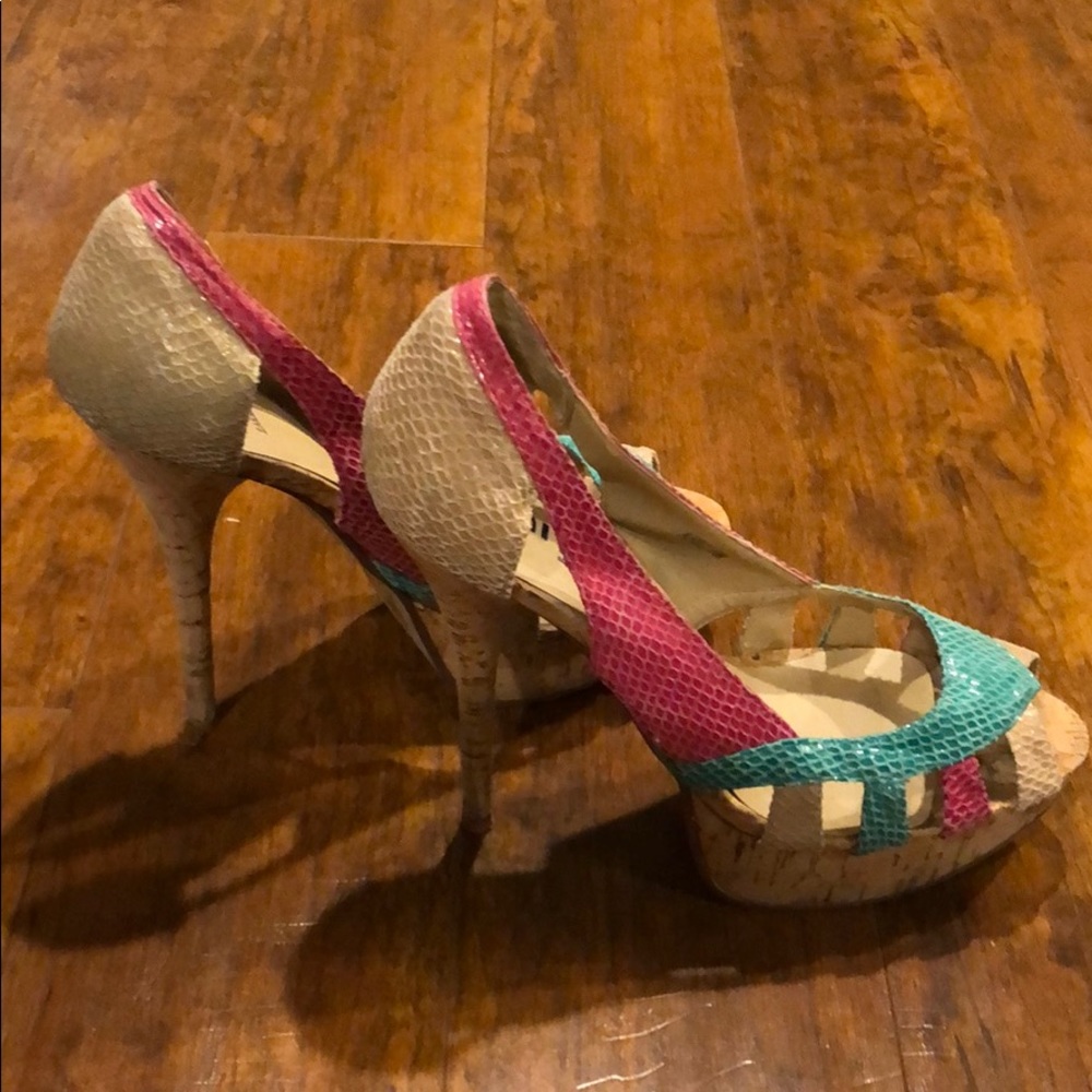 Heels/platforms - Picture 4 of 5